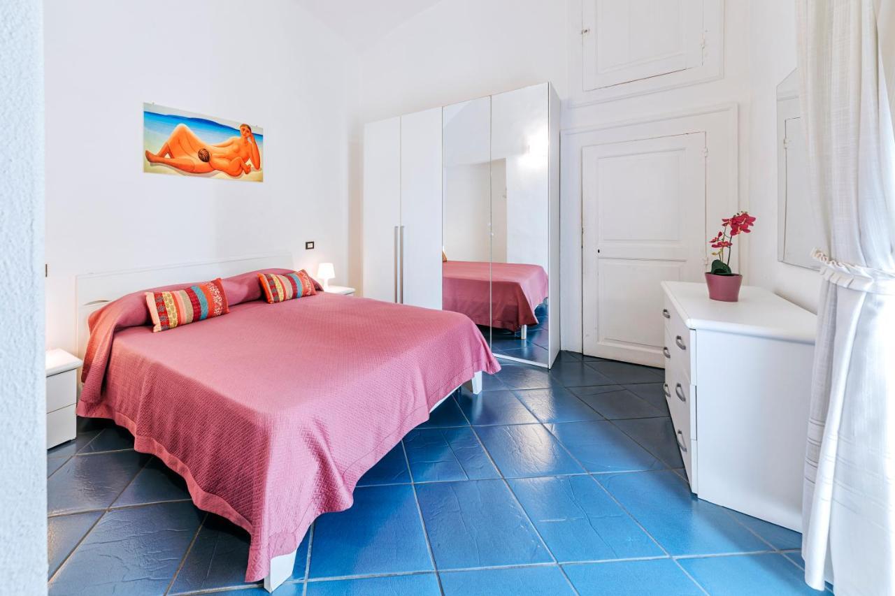 Ischia Domus Apartment ภายนอก รูปภาพ