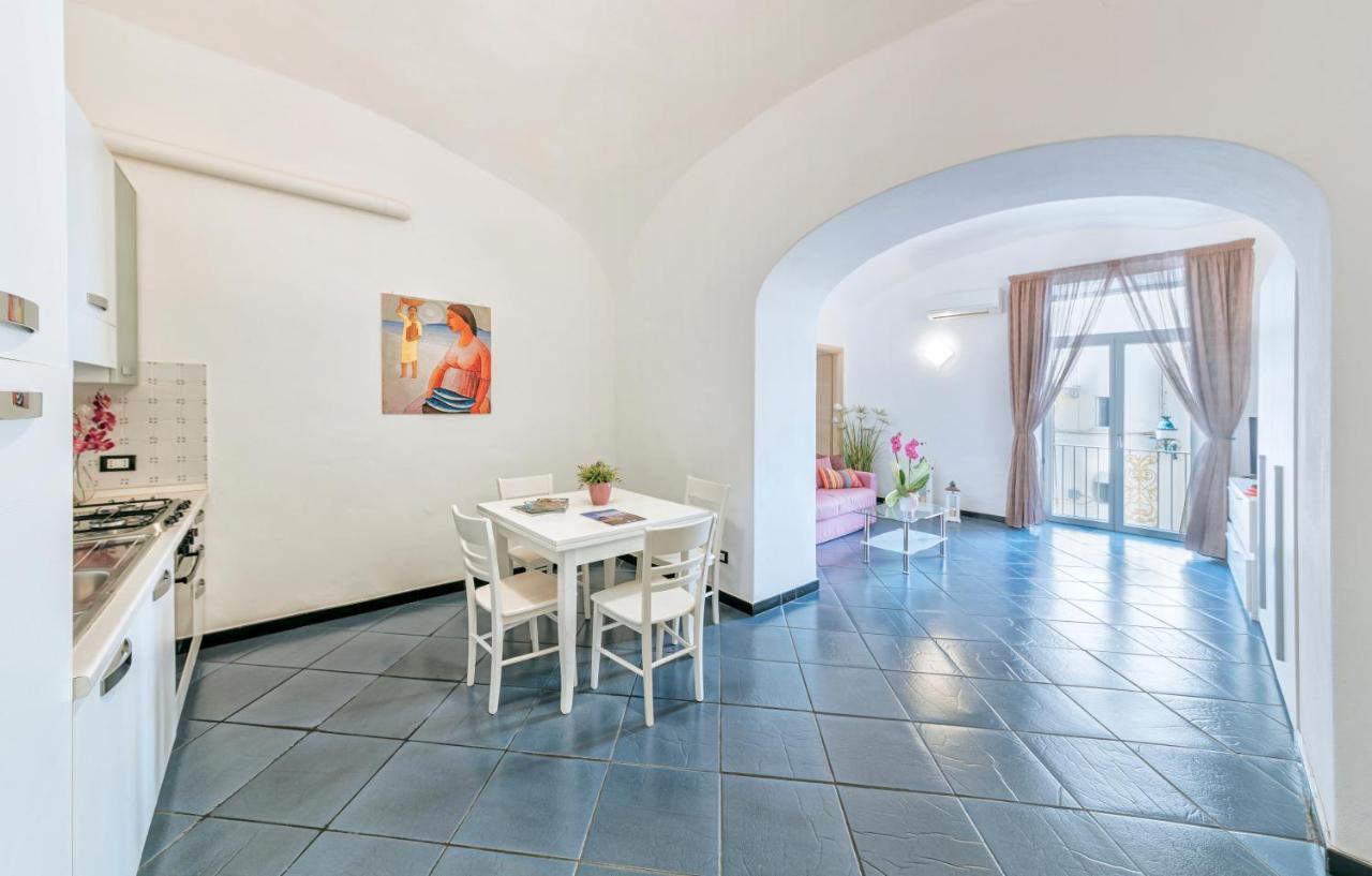 Ischia Domus Apartment ภายนอก รูปภาพ