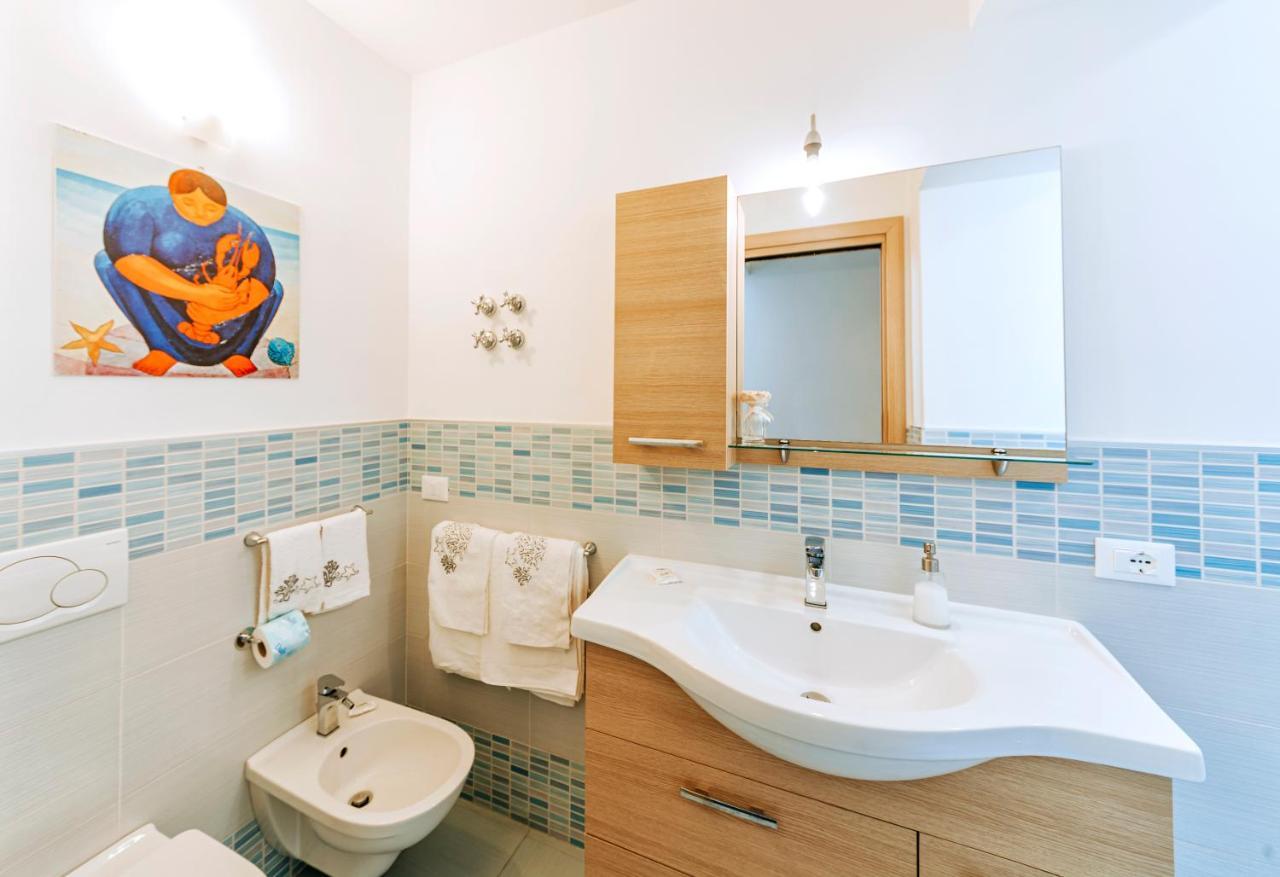 Ischia Domus Apartment ภายนอก รูปภาพ